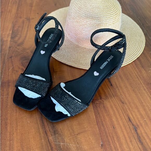 Steve Madden Kids
Skyla (Little Kid/Big Kid) sz 5 - Picture 7 of 12